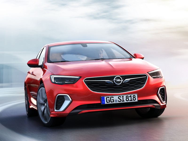 Sportovní Opel Insignia GSi 